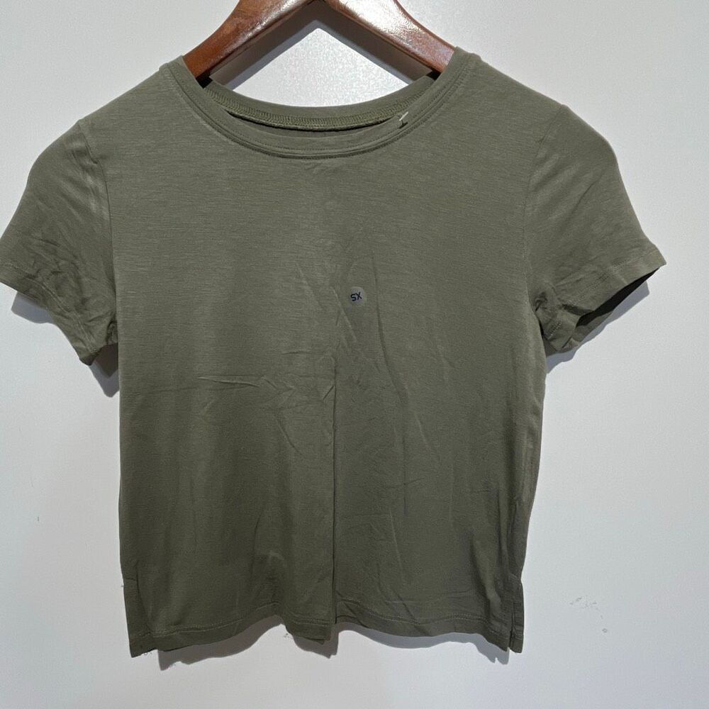 American Eagle Outfitters Women's Green Crew Neck Short Sleeve Crop Tee XS NWT